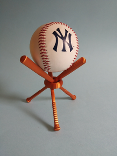 Baseball Schläger Stand Ball Halter Unterstützung verschiedene Tabelle Dekor Mini Fledermäuse Spielzeug 3d print model - Mito3D