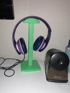 basic headphone stand smaller printbeds headphones hanger holder hook mount office home work desk 3d print model - Mito3D