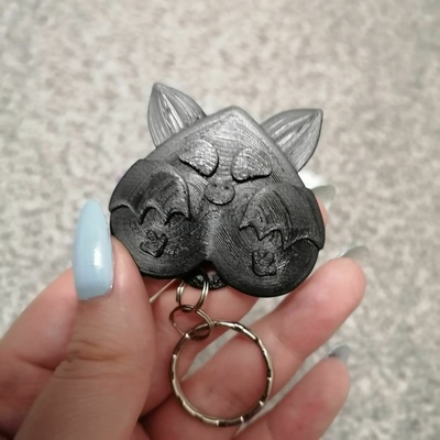 bat keychain animal cute 3d print model - Mito3D