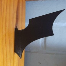 batarang colgador baticolgador batman 3d print model - Mito3D