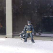 batman gioco giochi da tavolo supereroe mini dnd crociato fumetti cape 28mm 3d print model - Mito3D