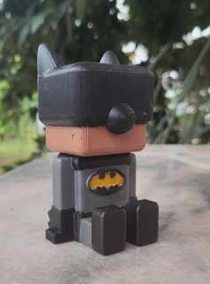 Batman mini cubo figurina dc giustizia lega jl Bruce Wayne tinkercad chibi 3d print model - Mito3D