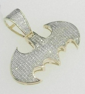 Batman logo diamante pendente 2 gioielleria batmandiamond antico lusso cantante rap hiphop collana pietra preziosa elegante celebrità stile bling gemma urbano 3d print model - Mito3D