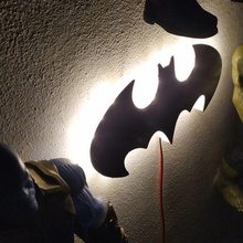 batman mur lampe gadget dc merveille LED 3d print model - Mito3D