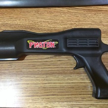 cubierta de la batería fotones pistola 1986 etiqueta del laser juguete juego el láser tag fotón 80 3d print model - Mito3D