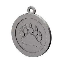 bear paw pendant 3d print model jewelry charm grizzly celtic animal relief medallion jewellery amulet norse fantasy mythology silver gold ornament keychain pendants 3d print model - Mito3D