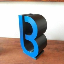 bedrock records dj headphone stand - holder headphones headset sony deejay b cults 3d 3d print model - Mito3D
