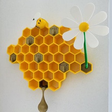 bee keys holder home flower summer teaser honey hive storage key support 3d print model - Mito3D