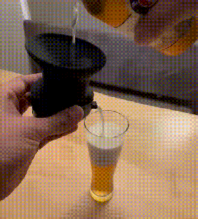Cerveja funil búfalo sonicador cerveja gadget Cerveja garrafa espuma 3d print model - Mito3D