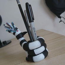 beetlejuice sandworm - pen holde art 3d print model - Mito3D