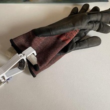 belt clip hanging work gloves 3d print model - Mito3D