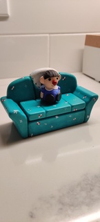grande confortable sofá joyería caja muchacha muñeca 3d print model - Mito3D