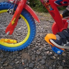 bike chock children gadget foot child 3d print model - Mito3D