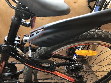 bicicleta defensa montaje soporte reparar ala proteccion montar 3d print model - Mito3D