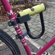 bike lock abus holder - padlock locker abuse 3d print model - Mito3D