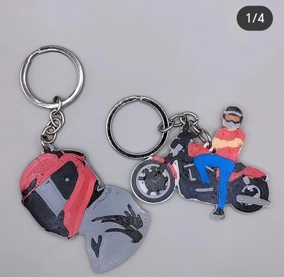 motociclista portachiavi in strato gadget moto motociclo motociclette 3d print model - Mito3D