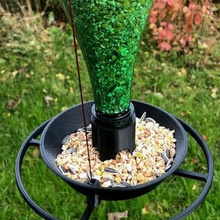 uccello alimentatore bottiglia dispenser distributore giardino semi outdoor_garden 3d print model - Mito3D