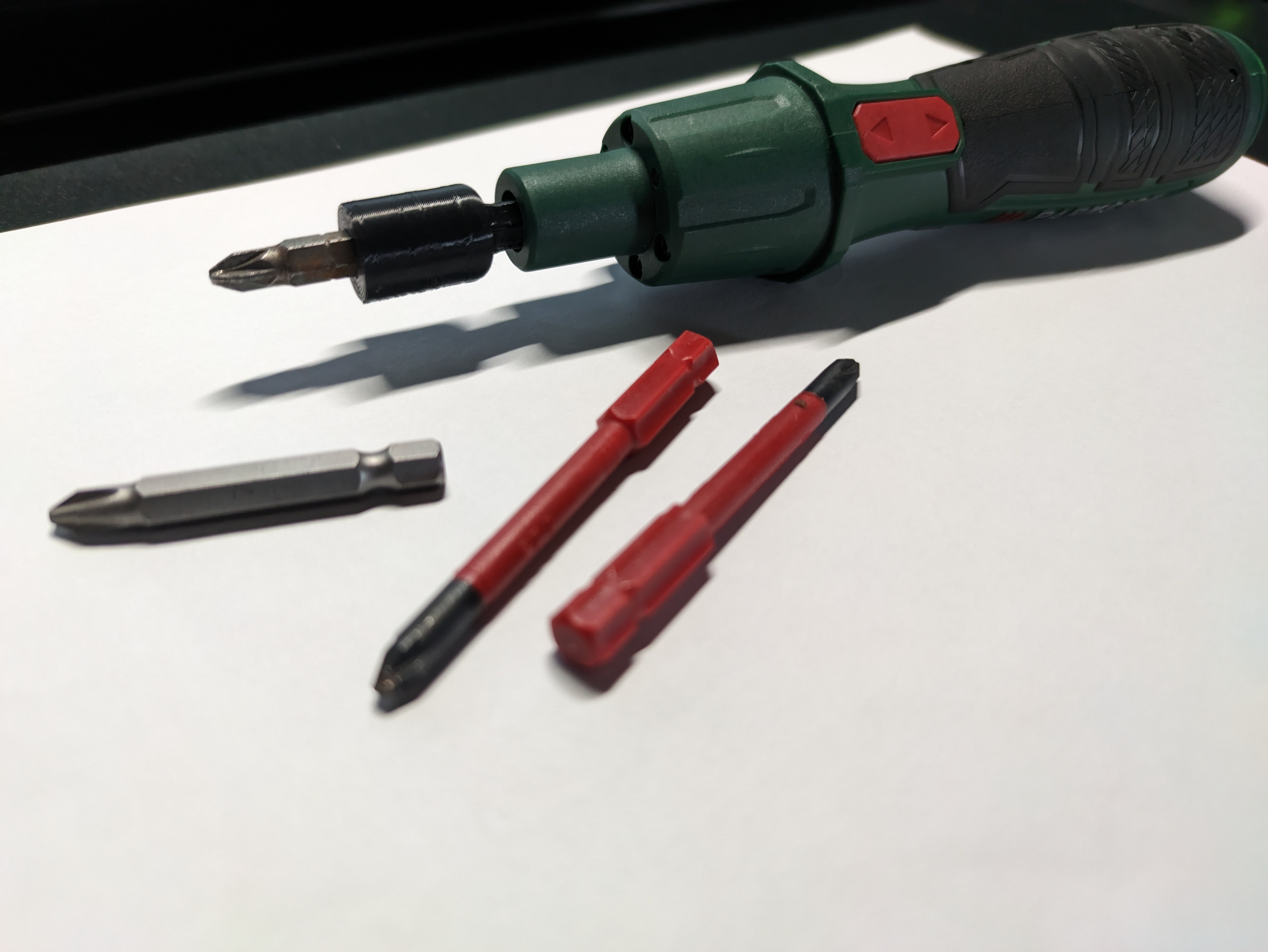 bisschen Halter Unterstützung Werkzeug Schraubendreher verhexen Bitholder Werkzeuge DIY 3D print model - Mito3D