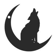 black wolf howling moon keychain 3d print model - Mito3D
