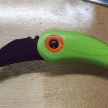 espada loro cuchillo cerámico rompió 3d print model - Mito3D