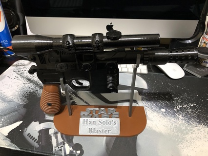 Blaster Han Solo Halter Unterstützung Star Kriege 3d print model - Mito3D