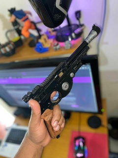 desintegrador mandaloriano estruendo djarin estrella guerras cosplay accesorio pistola arma mando mandalore esposito 3d print model - Mito3D