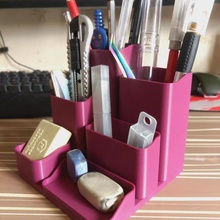 blocky sostenedor de la pluma casa organización titular un lápiz pencilholder escritorio organizador 3d print model - Mito3D