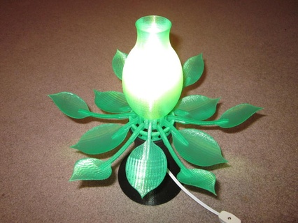 épanouissement lampe 3d art fleur Ménage cinétique sculpture lulzbot openscad support décor 3d print model - Mito3D