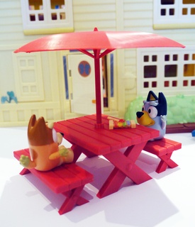bluey park table bench 3d print model - Mito3D