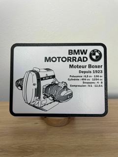 BMW boxeur moteur panneau Cadre table moto 3d print model - Mito3D