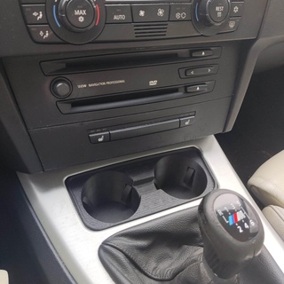 BMW e90 tasse titulaire soutien porte gobelet boisson voiture e91 e92 e93 centre console rénovation 3d print model - Mito3D