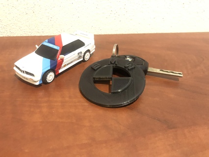 BMW anahtarlık 3d print model - Mito3D