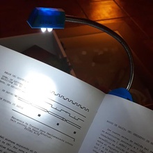 kitap ışık okumak karanlık 3d print model - Mito3D