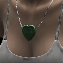 booty heart text turn jewelry pendant necklace 3d print model - Mito3D