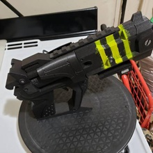 terra di confine trasandato harold pistola gioco borderlands 3d print model - Mito3D