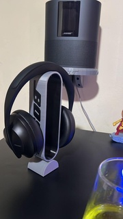 bose - headphone tower stands table bluetooh support booth vertical headset 3d print model - Mito3D