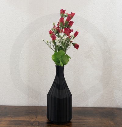 flasche gestalten linien vase dekor druckbar leben zimmer blume blumentopf 3d print model - Mito3D