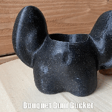 bouquet clochard seau fleur pot cul bout art arsch arschgesicht 3d print model - Mito3D