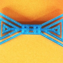 bow tie triangles la mode 3d print model - Mito3D