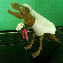 brides tenue rex art l'art interactif de mariage le tyrannosaure jouet liège chaîne mail cotte mailles 3d print model - Mito3D