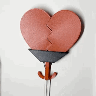 broken heart entryway hook key holder Home valentine heartbreak catch all edc home house functional mechanical diy assembly required 3d print model - Mito3D