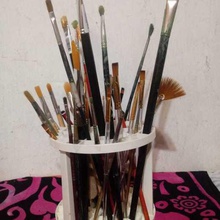 brush holder art tools brushes pencils drawings tables music 3d print model - Mito3D