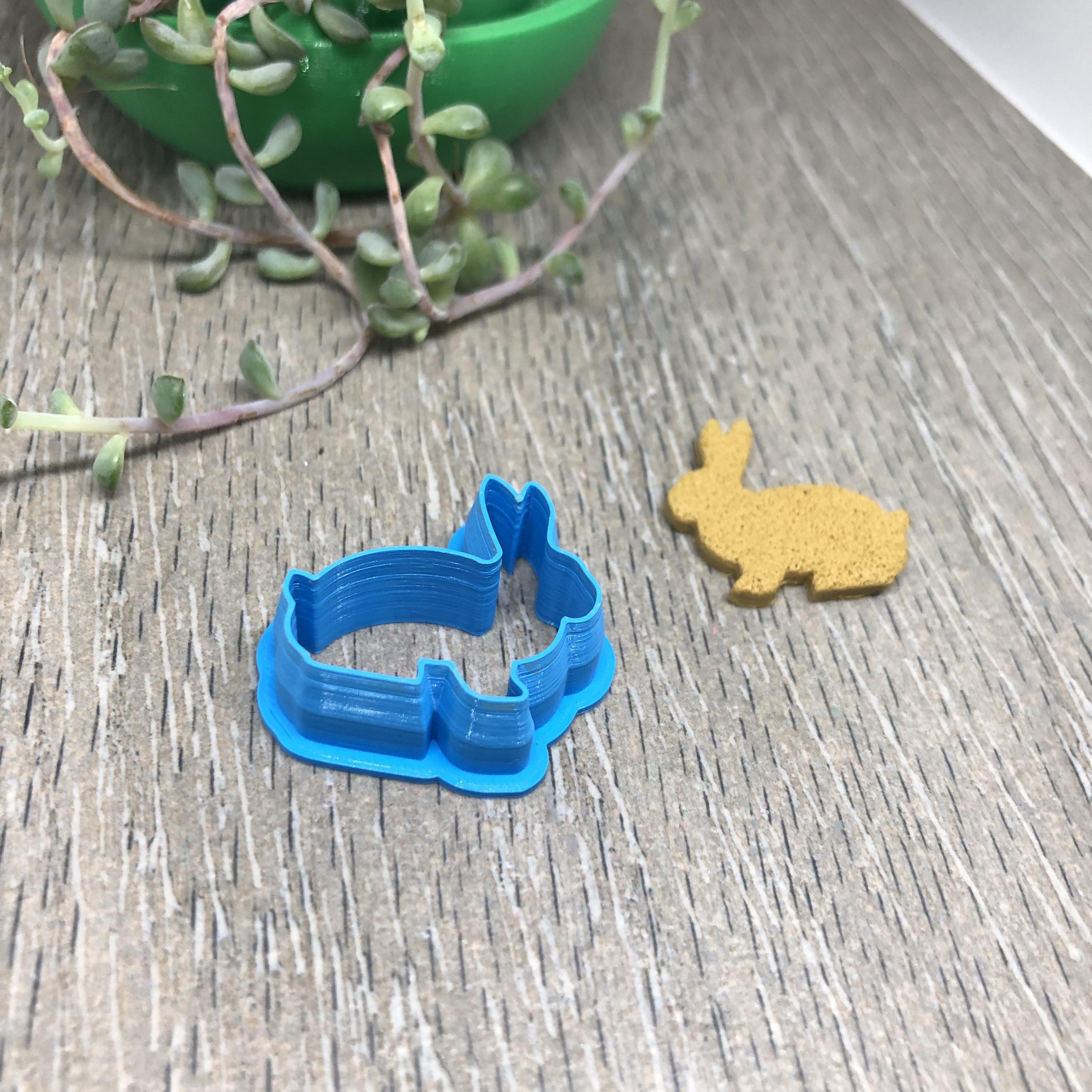 coniglietto argilla taglierina claycutter polimero attrezzo 3D print model - Mito3D