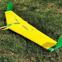 buratinu midi 13000 airplane flying wing r/c_vehicles 3d print model - Mito3D