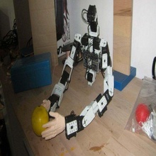 buste robot humanoide androides ax-12a ax-s1 bust humanoid robotics robotique- robotis 3d print model - Mito3D