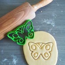 butterfly cookie cutter animal baking dough shape kitchen bake cookies speculoos 3d print model - Mito3D