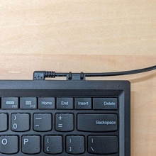 cabo suporte thinkpad pista teclado gadget 3d print model - Mito3D