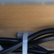 câble attacher bureau gestion outil 3d print model - Mito3D