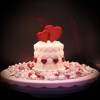 pastel caja san valentin día bodas fiestas elaboración regalos corazones romántico rojo almacenamiento cofre baratija 3d print model - Mito3D
