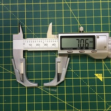 pinza de uñas la herramienta guía el adaptador calibre medida medición garra vernier 3d print model - Mito3D